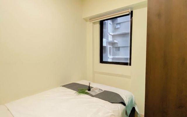 Comfy And Nice Cyan 2Br At Apartemen Meikarta District 1 – Guest Rooms – Cibatu
