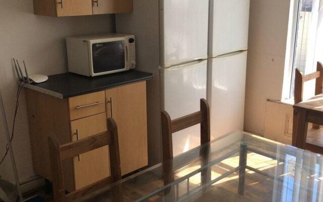 Shanks Guesthouse