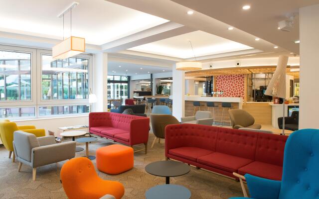 DoubleTree by Hilton Paris Bougival