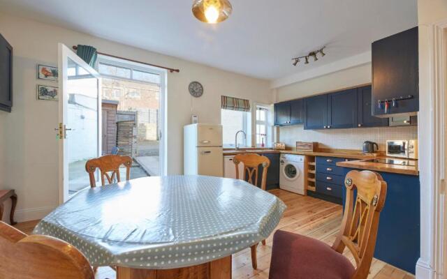 Host Stay The Cottage in Corbridge