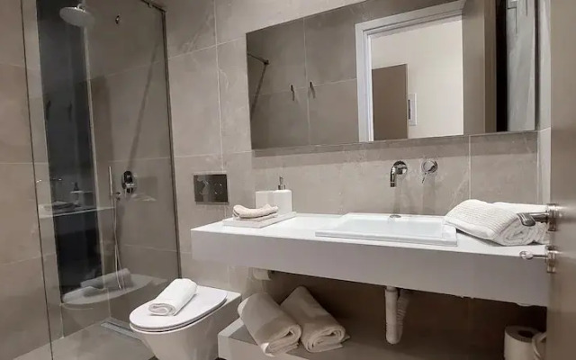 Elite Patras Suites