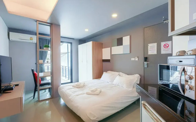 24 Hills Hotel
