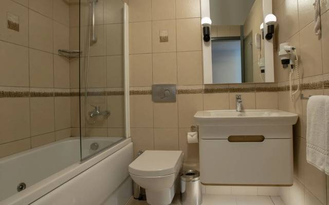 Tan Hotel - Special Class