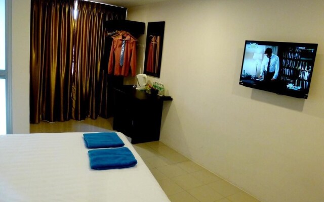 Your Hotel
