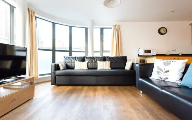 Platinum Apartments in Southwark 9992