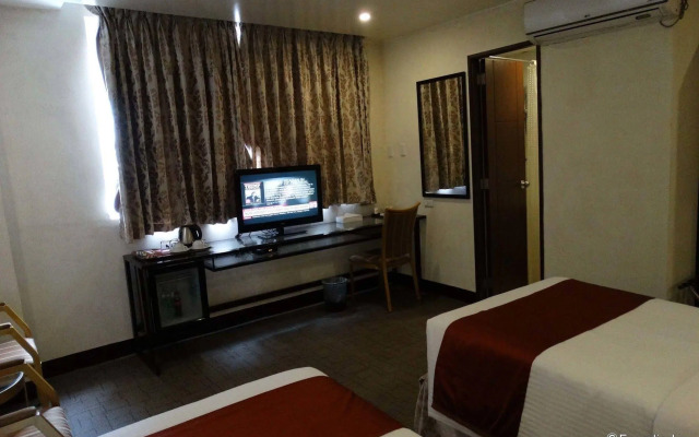 D Circle Hotel