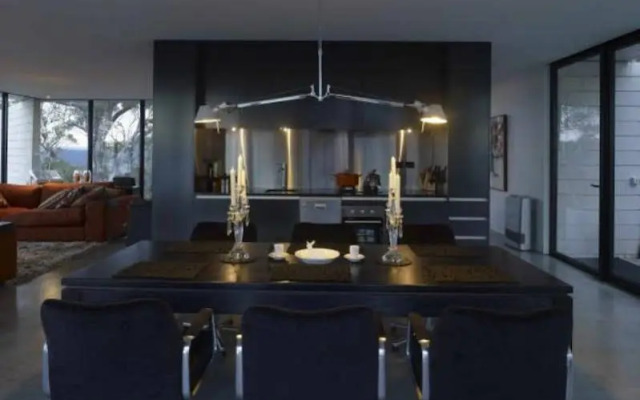 Rocky Hills Retreat