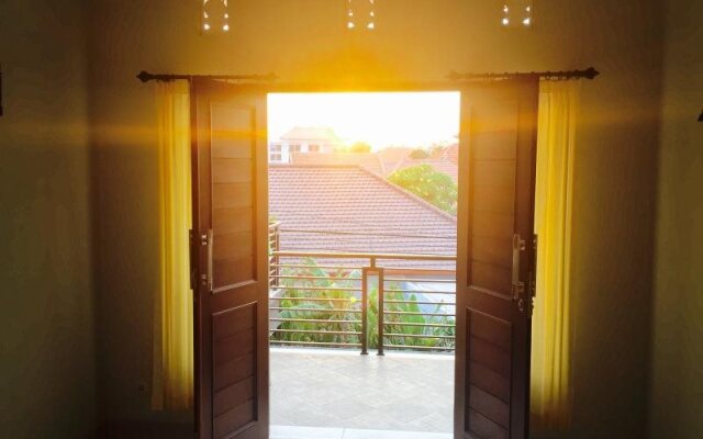 Suwardika Homestay and Dormitory - Hostel
