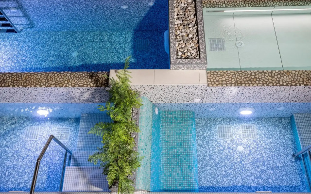 Pearl Seabreeze Suites