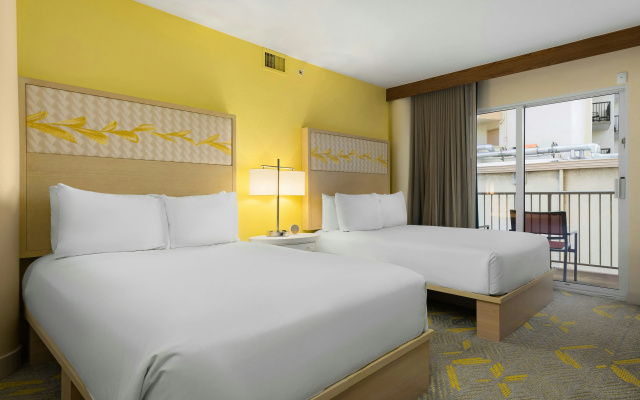 Club Wyndham at Waikiki Beach Walk