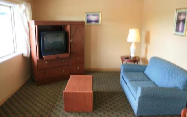 Portland Value Inn & Suites