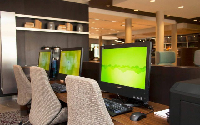 Courtyard by Marriott Houston City Place