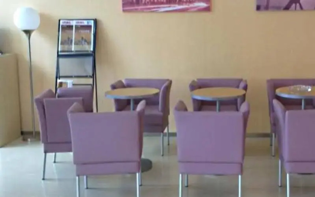 IBIS Huizhou Yanda Hotel