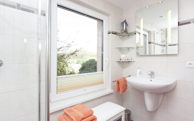 Detached Property With Large Garden in Bad Tabarz spa