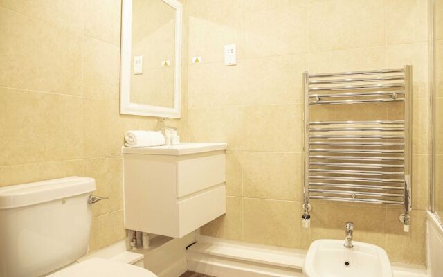 Modern Wandsworth Apartment