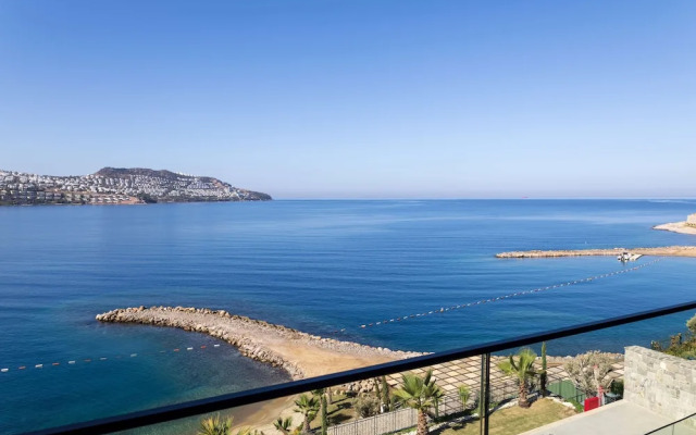 The Bo Vue Hotel Bodrum, Curio Collection by Hilton