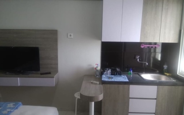 Apartment Gunawangsa Merr by Rava