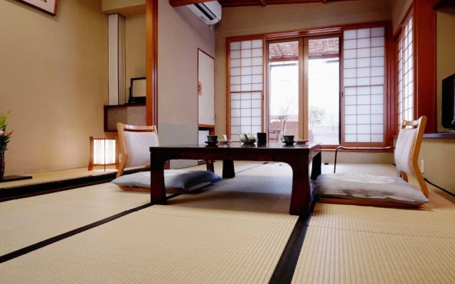 Shibu Onsen Kokuya
