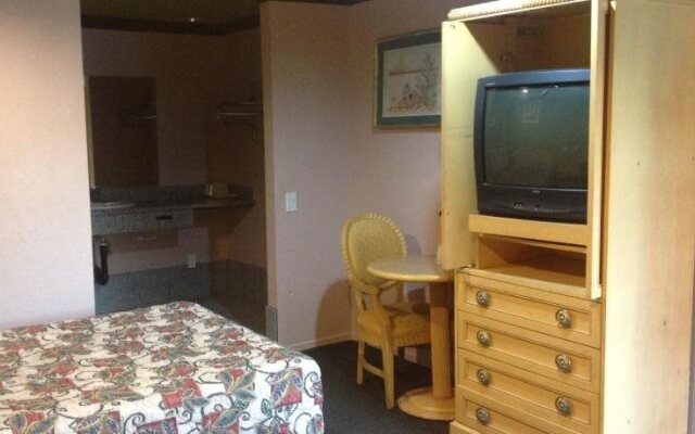 All 8 Motel