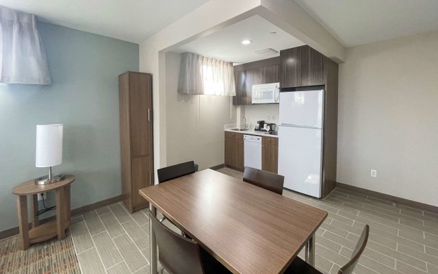 MainStay Suites Bronx