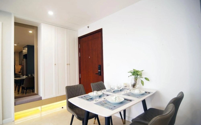 Luxury Apartment Dcapital Tran Duy Hung