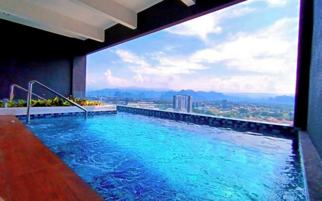 The Horizon Ipoh Dual L12 by Grab A Stay