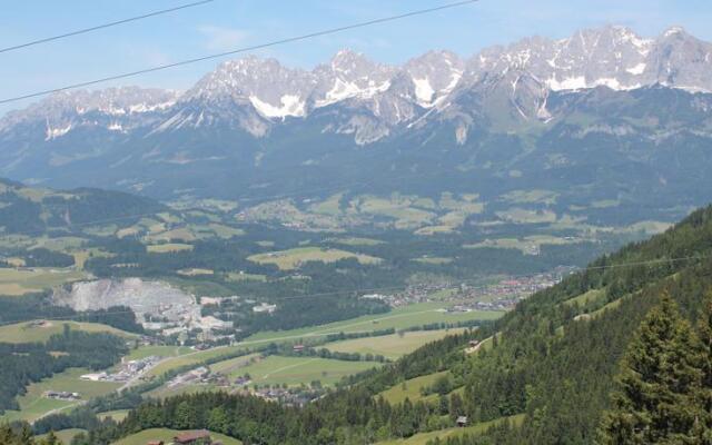 Reitstall Henntalhof