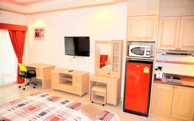 Baan Suan Lalana Te Ground Floor Studio Apartment Jomtien