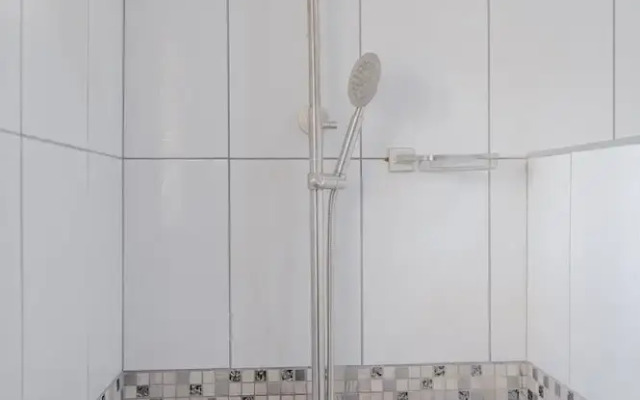Modern 1-bedroom-apartment 2 km From Eagle Beach