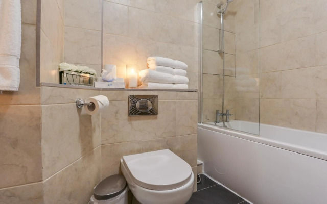 Park Lane Apartments - Clarges St
