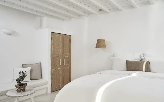 Little Venice Suites