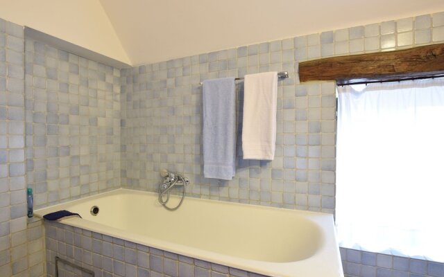 Rustic Holiday Home in Septon with Private Garden