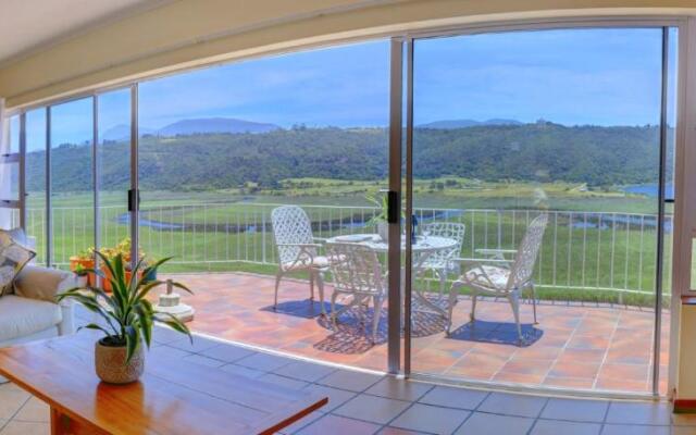 Wilderness Lake View Self-Catering