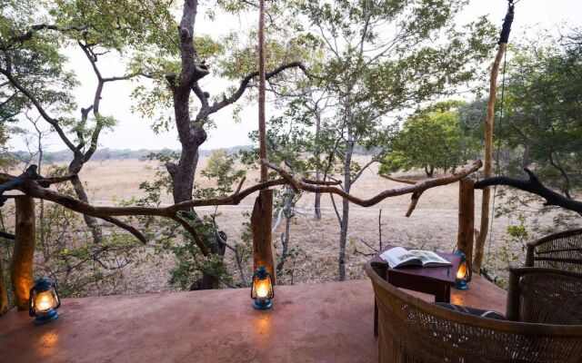 Mukambi Fig Tree Bush Camp – All Inclusive