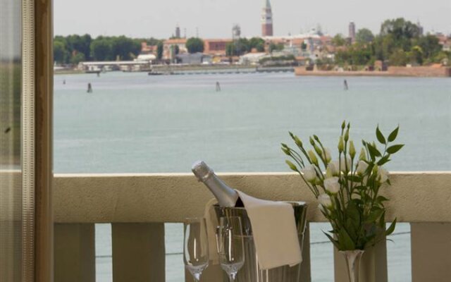 Hotel Buon Pesce