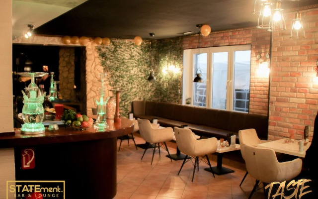 STATEment Hotel