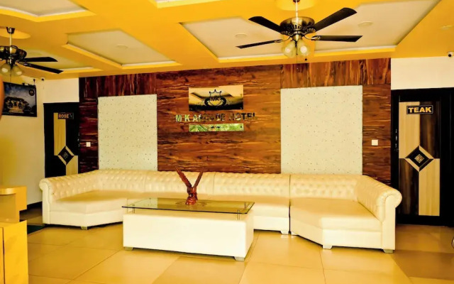 M K Arcade Hotel