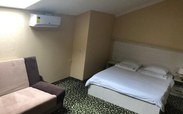 Park Hotel Evelin