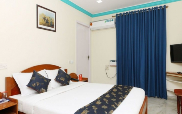 Oyo 13297 Neha Residency