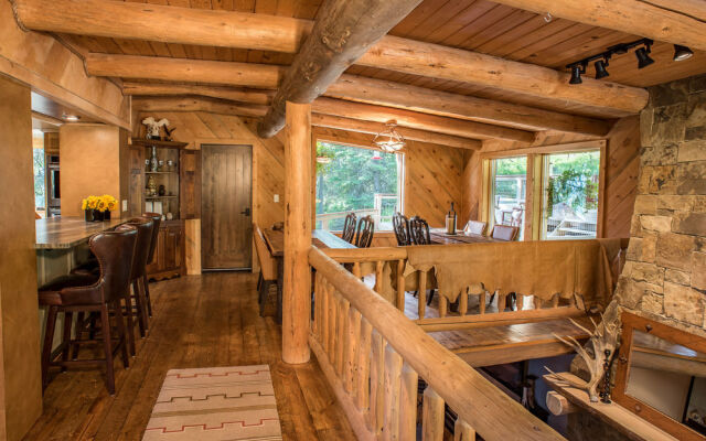 Jackson Hole Hideout