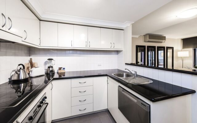 Sky Gardens Sunset River View Netflix Wine Parking