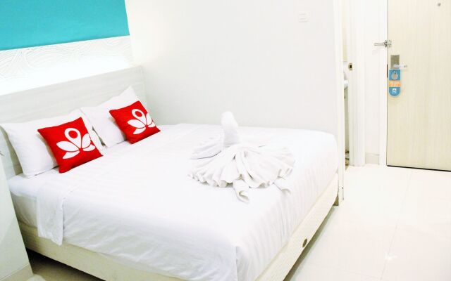ZEN Rooms Pasar Ikan Losari