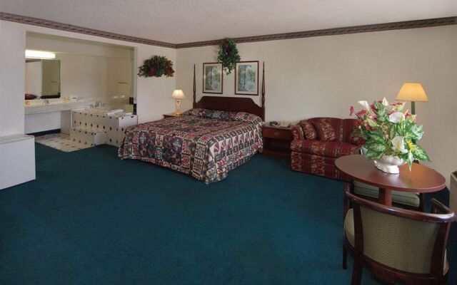 Sunrise Inn and Suites