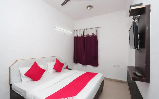 Oyo Flagship 40300 Hotel Kusum Palace