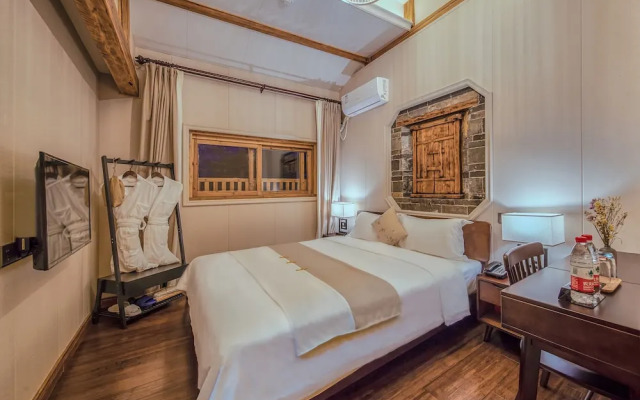 Floral Hotel Zhangzhou Yunshuiyao Lanxi