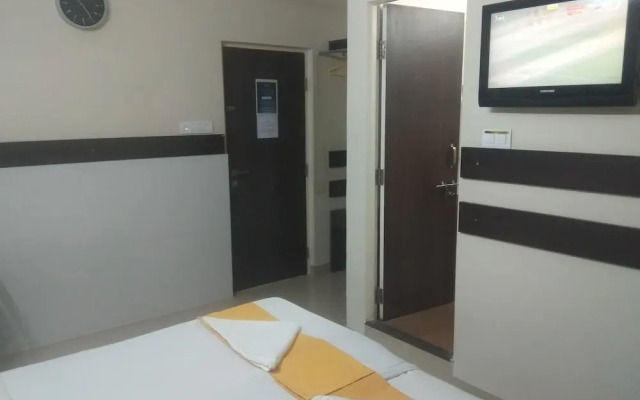 Peanut Hotel by JK Rooms