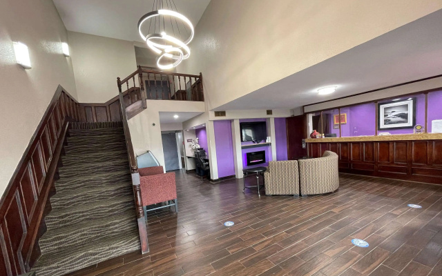 Baymont by Wyndham Bellevue / Omaha
