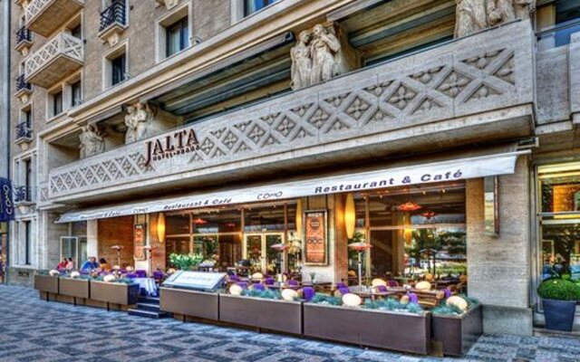 Jalta Boutique Hotel
