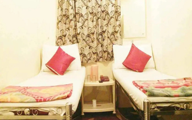 Hotel New India