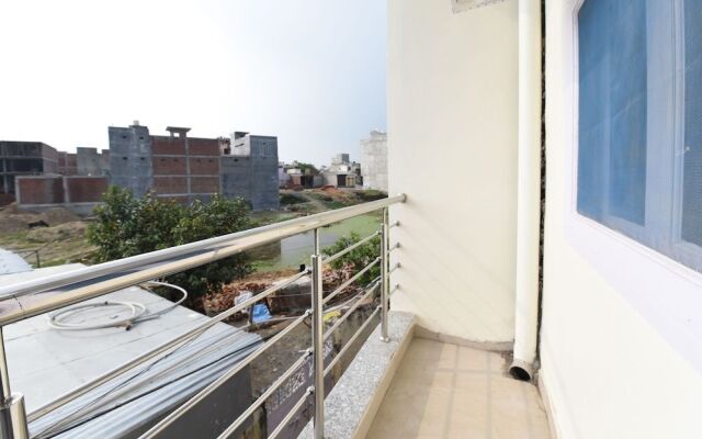 OYO 18390 Shiv Shakti Guest House